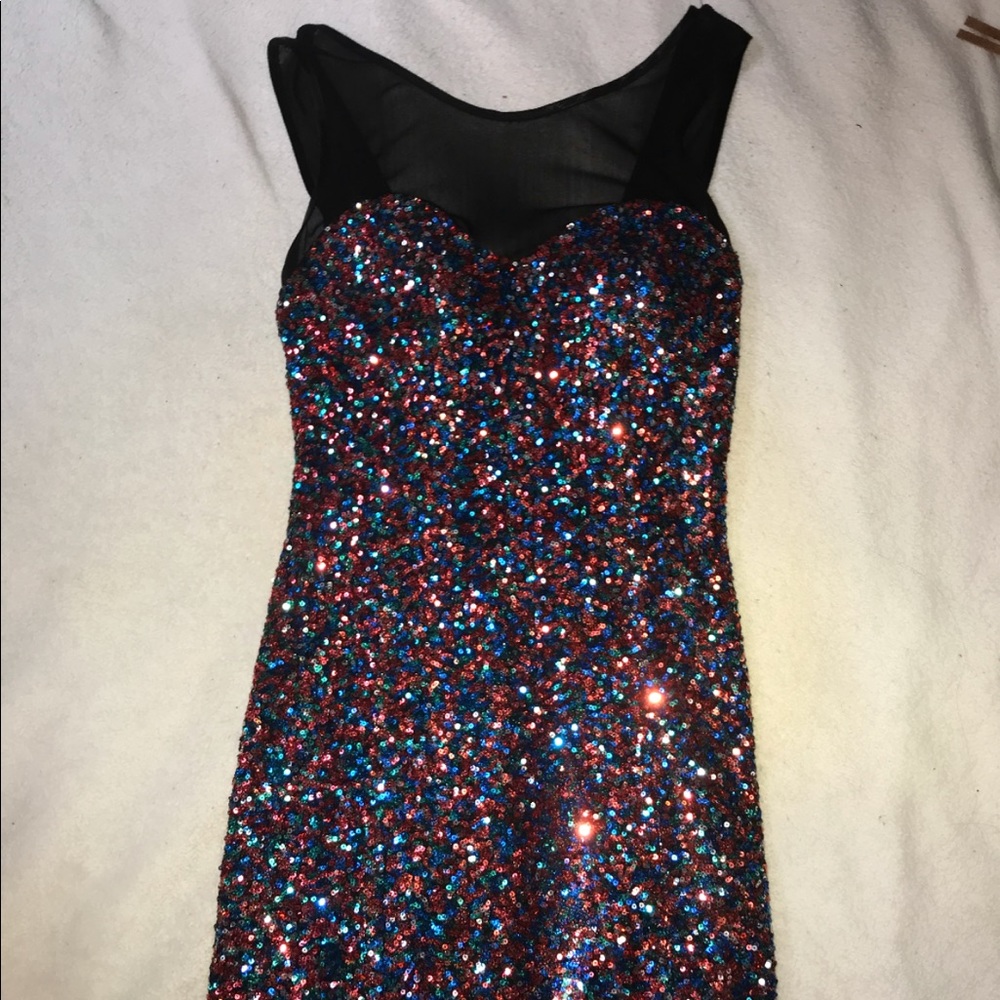 Bodycon mini dress
